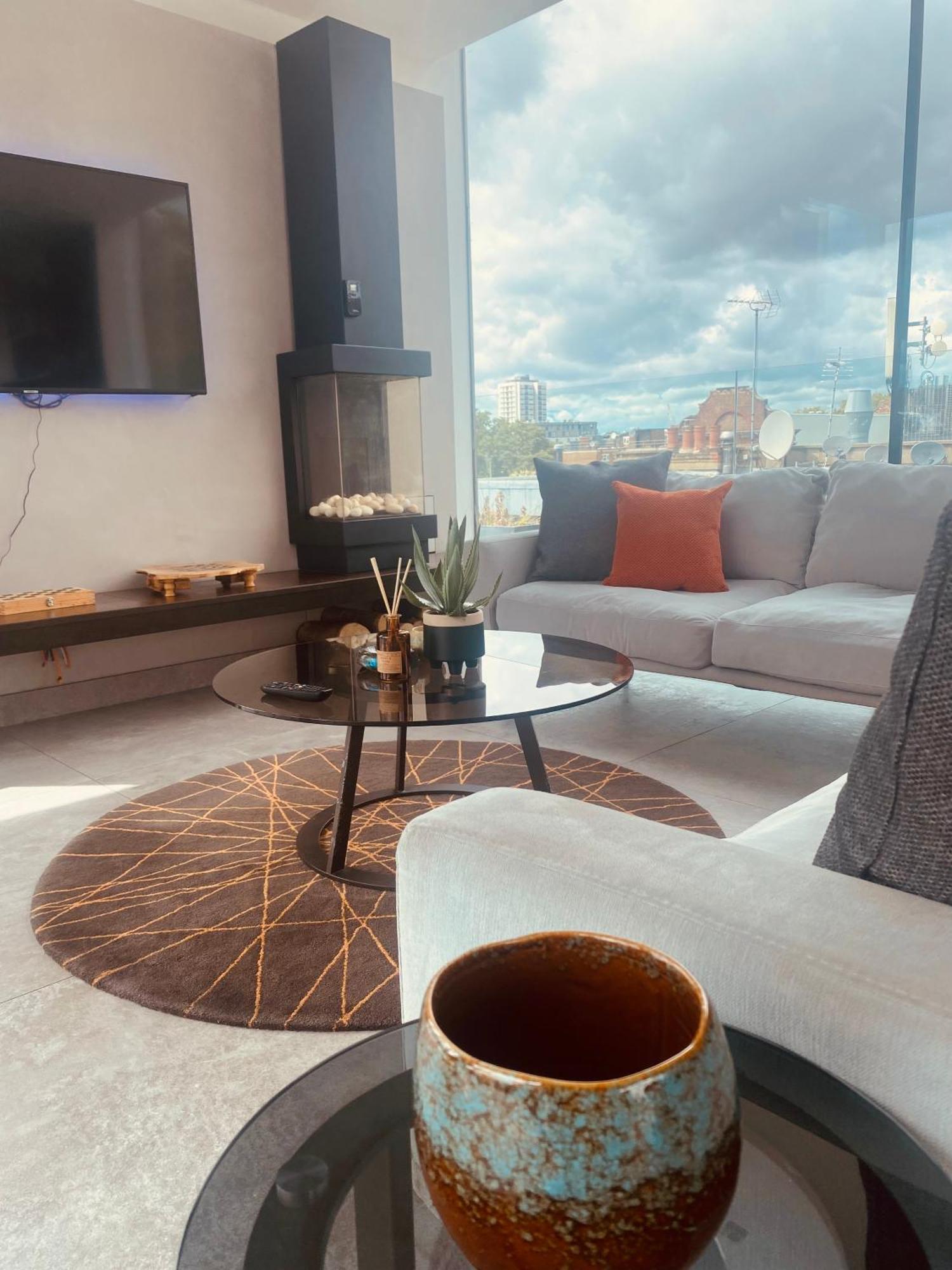 Appartamento Shoreditch 3 Bed 2 Bath Large Terrace & Park View Londra