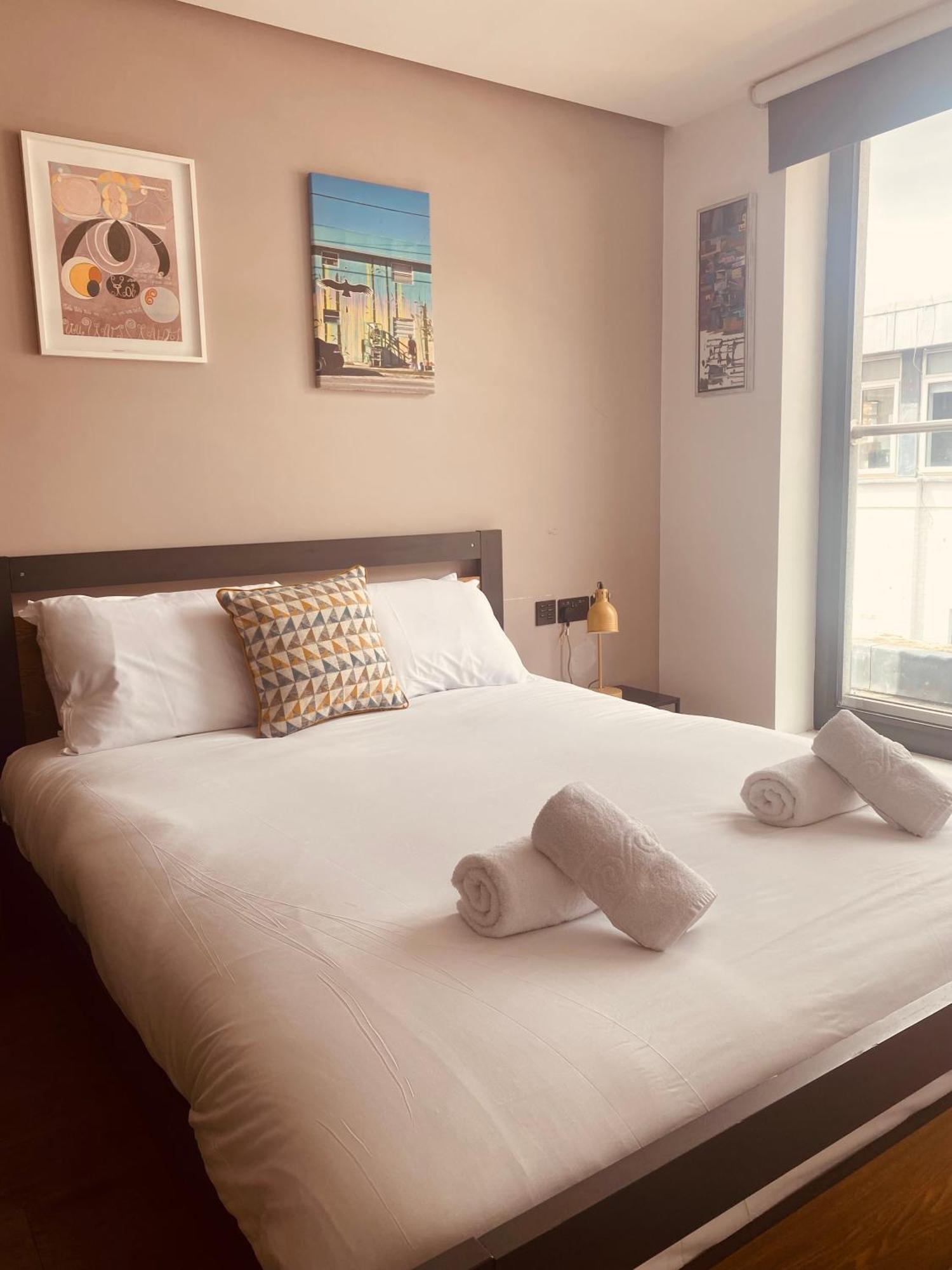 Shoreditch 3 Bed 2 Bath Large Terrace & Park View Appartamento *