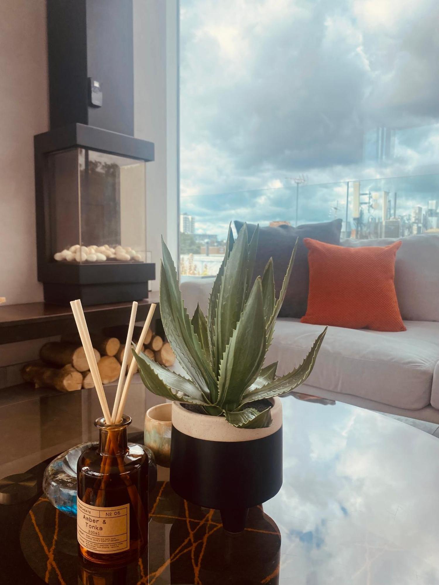 Shoreditch 3 Bed 2 Bath Large Terrace & Park View London